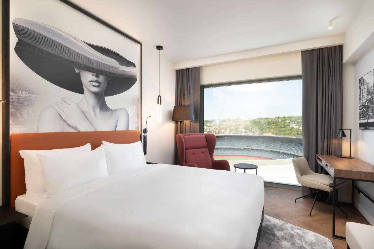 Radisson Blu Hotel, Cluj Eksteriør billede Deluxe room